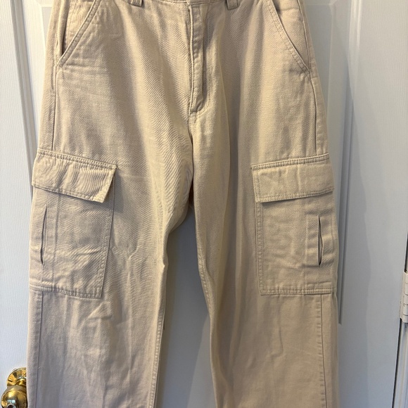 Cotton on tan cargo pants - Picture 1 of 3